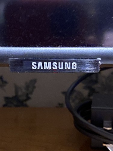 Samsung in excellent - 65”,